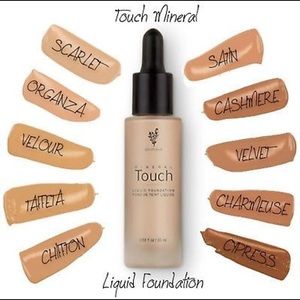Younique foundation